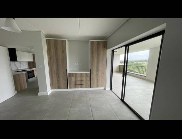 1 BEDROOM APARTMENT FOR SALE IN WATERFALL